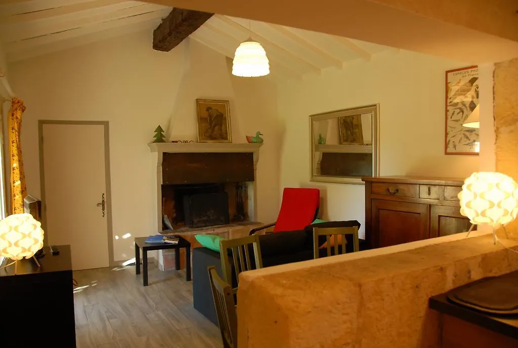 Villa Mas Antonelle à Arles 0*,